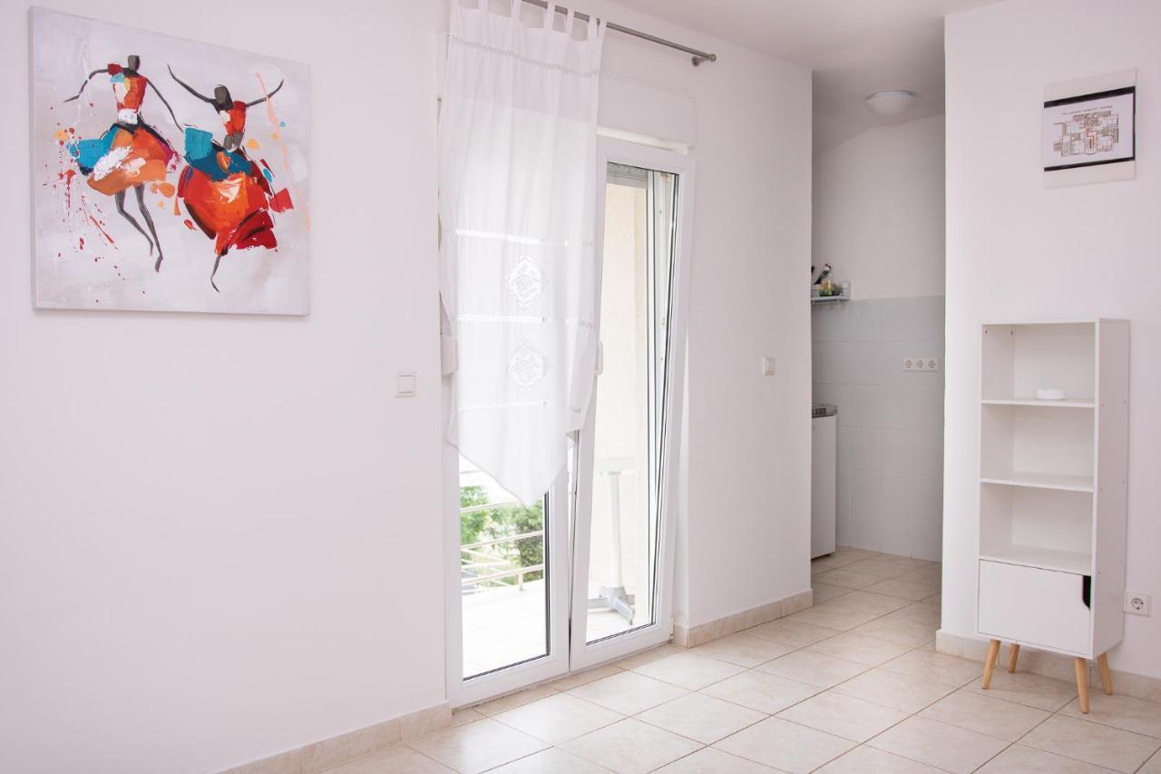Apartments Esperanca スヴェティ・ペタル エクステリア 写真